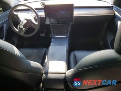 Zdjęcie 8 z 13 samochodu: 2023 TESLA MODEL Y VIN:7SAYGDEE8PA159967 - miniatura