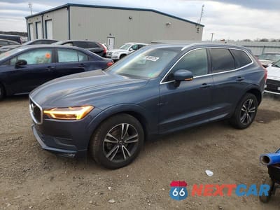 2021 VOLVO XC60 T5 MOMENTUM YV4102RK1M1695171 - główne zdjęcie licytacji z USA - miniatura