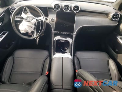 Zdjęcie 8 z 13 samochodu: 2023 MERCEDES-BENZ GLC 300 4MATIC VIN:W1NKM4HB7PF027819 - miniatura