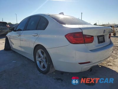 Drugie zdjęcie samochodu z przodu: 2014 BMW 320 I VIN:WBA3B1G56ENT01099 - miniatura