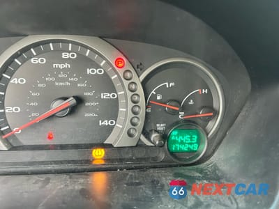 Zdjęcie 8 z 11 samochodu: 2005 HONDA PILOT EXL VIN:2HKYF18655H536775 - miniatura