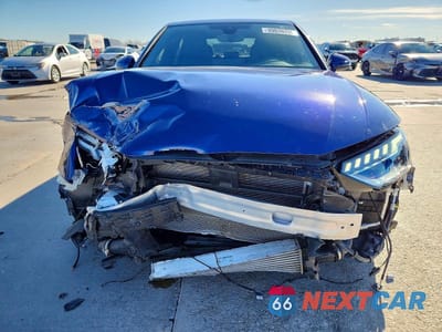 Piąte zdjęcie samochodu w środku: 2023 AUDI A4 PREMIUM 45 VIN:WAUDAAF41PN020878 - miniatura