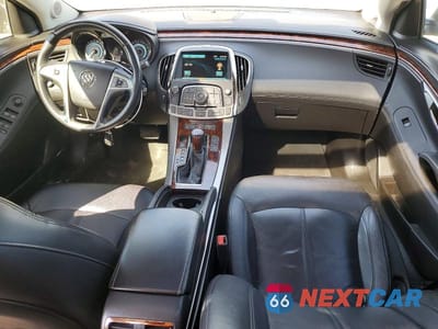 Zdjęcie 8 z 12 samochodu: 2012 BUICK LACROSSE PREMIUM VIN:1G4GD5E33CF305539 - miniatura