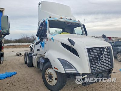 2024 VOLVO VNL SEMI TRUCK 4V4NC9EH6RN654943 - główne zdjęcie licytacji z USA - miniatura