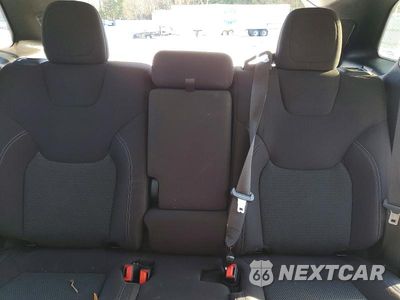 Zdjęcie 10 z 13 samochodu: 2020 JEEP CHEROKEE LATITUDE VIN:1C4PJMCB8LD554688 - miniatura