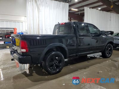 Trzecie zdjęcie samochodu z tyłu: 2020 RAM 1500 CLASSIC WARLOCK VIN:1C6RR7GG5LS159976 - miniatura