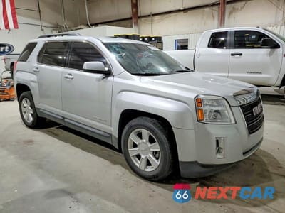 Czwarte zdjęcie samochodu z boku: 2013 GMC TERRAIN SLT VIN:2GKALUEK0D6353255 - miniatura