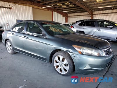 Czwarte zdjęcie samochodu z boku: 2008 HONDA ACCORD EX VIN:JHMCP26778C047625 - miniatura