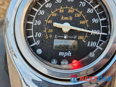 Zdjęcie 7 z 10 samochodu: 2003 SUZUKI VL800 VIN:JS1VS54A032106483 - miniatura