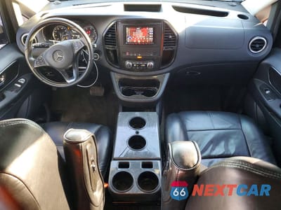 Zdjęcie 8 z 14 samochodu: 2016 MERCEDES-BENZ METRIS VIN:WD4PG2EE9G3161729 - miniatura