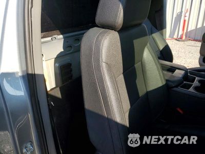 Zdjęcie 10 z 12 samochodu: 2023 GMC SIERRA C1500 VIN:3GTNHAEK8PG349380 - miniatura