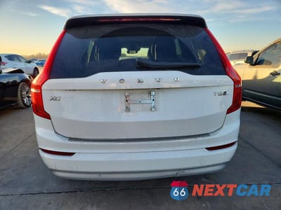 Zdjęcie 6 z 13 samochodu: 2022 VOLVO XC90 T6 MOMENTUM VIN:YV4A22PK1N1868766 - miniatura