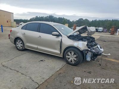 Czwarte zdjęcie samochodu z boku: 2013 VOLKSWAGEN JETTA SE VIN:3VWDX7AJ5DM255241 - miniatura