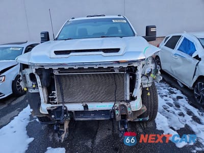 Piąte zdjęcie samochodu w środku: 2021 GMC SIERRA K2500 HEAVY DUTY VIN:1GT09LE71MF102892 - miniatura