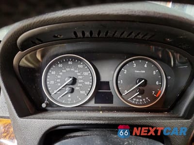 Zdjęcie 9 z 13 samochodu: 2011 BMW X5 XDRIVE50I VIN:5UXZV8C56BL417671 - miniatura