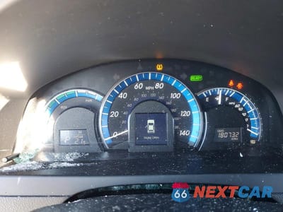 Zdjęcie 9 z 12 samochodu: 2013 TOYOTA CAMRY HYBRID VIN:4T1BD1FK9DU075186 - miniatura