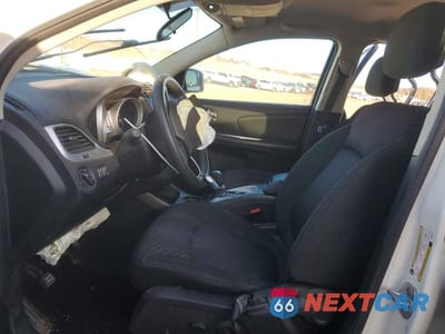 Zdjęcie 7 z 12 samochodu: 2011 DODGE JOURNEY MAINSTREET VIN:3D4PH1FG7BT537541 - miniatura