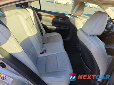Zdjęcie 10 z 12 samochodu: 2016 LEXUS ES 350 VIN:58ABK1GG6GU019820 - miniatura