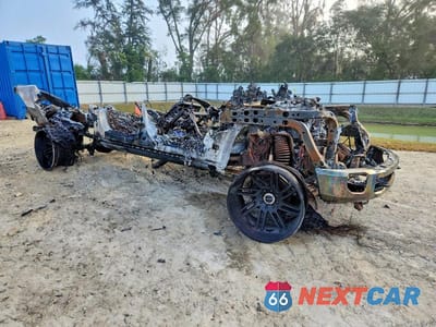 Czwarte zdjęcie samochodu z boku: 2022 FORD F250 SUPER DUTY VIN:1FT8W2BT4NEC83677 - miniatura