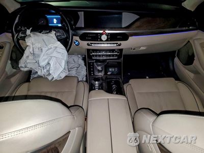Zdjęcie 8 z 12 samochodu: 2018 GENESIS G90 PREMIUM VIN:KMHG34JA4JU044853 - miniatura