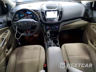 Zdjęcie 8 z 13 samochodu: 2019 FORD ESCAPE SE VIN:1FMCU9GD2KUB38435 - miniatura