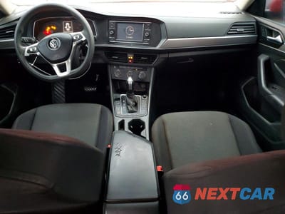 Zdjęcie 8 z 11 samochodu: 2019 VOLKSWAGEN JETTA S VIN:3VWC57BU8KM067921 - miniatura
