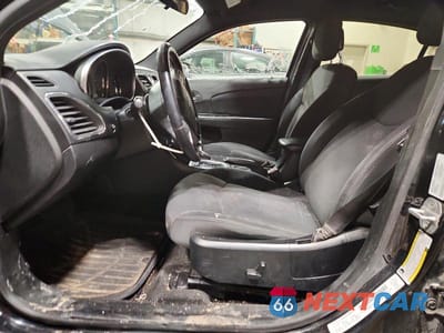 Zdjęcie 7 z 12 samochodu: 2013 CHRYSLER 200 TOURING VIN:1C3CCBBB0DN500123 - miniatura