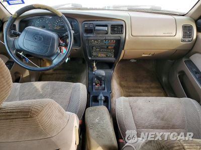 Zdjęcie 8 z 13 samochodu: 1997 TOYOTA 4RUNNER SR5 VIN:JT3GN86R7V0049762 - miniatura
