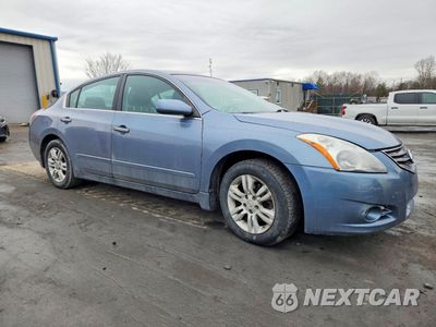 Czwarte zdjęcie samochodu z boku: 2012 NISSAN ALTIMA BASE VIN:1N4AL2AP6CN401505 - miniatura