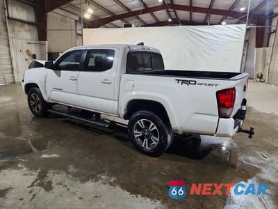 Drugie zdjęcie samochodu z przodu: 2016 TOYOTA TACOMA TRD SPORT VIN:3TMAZ5CN2GM004637 - miniatura