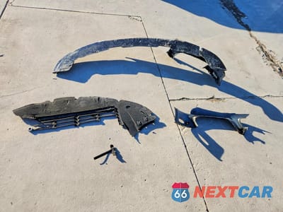 Zdjęcie 12 z 13 samochodu: 2014 BENTLEY CONTINENTAL GT V8 S VIN:SCBFH7ZA7EC095902 - miniatura