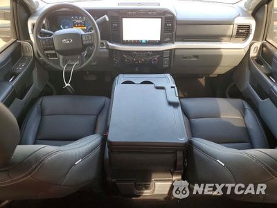 Zdjęcie 8 z 14 samochodu: 2024 FORD F350 SUPER DUTY VIN:1FT8W3BT6REC72661 - miniatura