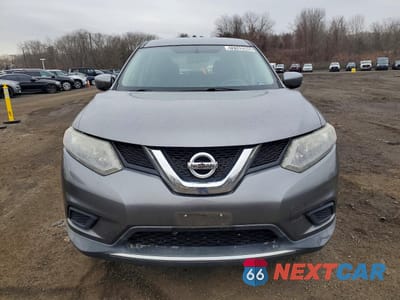 Piąte zdjęcie samochodu w środku: 2016 NISSAN ROGUE S VIN:KNMAT2MV7GP626014 - miniatura