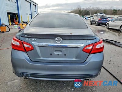 Zdjęcie 6 z 12 samochodu: 2016 NISSAN ALTIMA 2.5 SR VIN:1N4AL3AP3GC180338 - miniatura