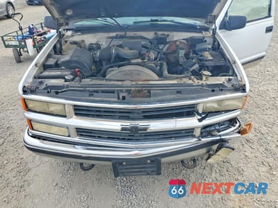 Zdjęcie 11 z 14 samochodu: 1998 CHEVROLET GMT-400 C1500 VIN:2GCEC19R6W1178609 - miniatura