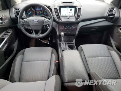Zdjęcie 8 z 12 samochodu: 2017 FORD ESCAPE SE VIN:1FMCU0G93HUF07044 - miniatura