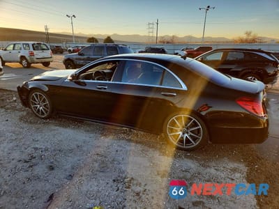 Drugie zdjęcie samochodu z przodu: 2017 MERCEDES-BENZ S 550 4MATIC VIN:WDDUG8FB0HA322203 - miniatura