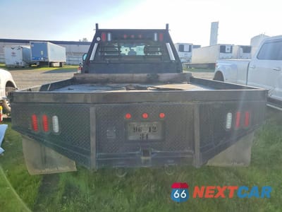 Zdjęcie 6 z 13 samochodu: 2022 FORD F550 SUPER DUTY VIN:1FD0X5HT3NEC65914 - miniatura