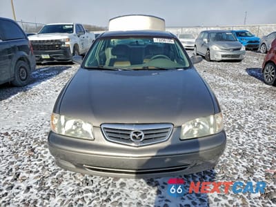 Piąte zdjęcie samochodu w środku: 2001 MAZDA 626 ES VIN:1YVGF22CX15239215 - miniatura