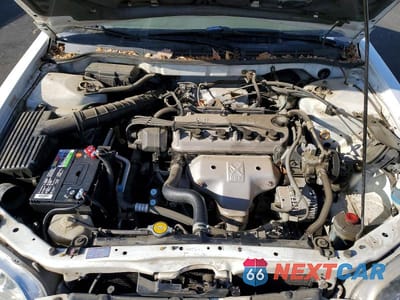 Zdjęcie 11 z 12 samochodu: 1998 HONDA ACCORD LX VIN:1HGCG3249WA012386 - miniatura