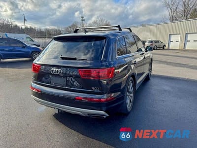 Trzecie zdjęcie samochodu z tyłu: 2017 AUDI Q7 PREMIUM PLUS VIN:WA1LAAF78HD004316 - miniatura