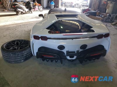 Zdjęcie 6 z 12 samochodu: 2022 FERRARI SF 90 STRADALE VIN:ZFF95NLA3N0272206 - miniatura