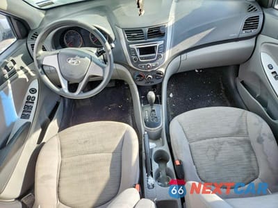 Zdjęcie 8 z 12 samochodu: 2016 HYUNDAI ACCENT SE VIN:KMHCT4AE4GU073909 - miniatura