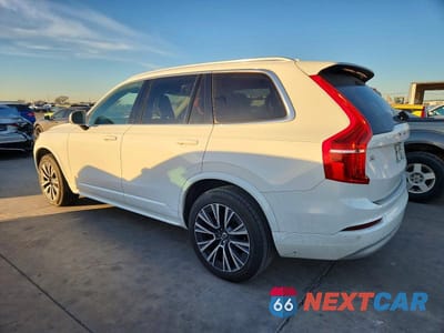 Drugie zdjęcie samochodu z przodu: 2022 VOLVO XC90 T6 MOMENTUM VIN:YV4A22PK1N1868766 - miniatura