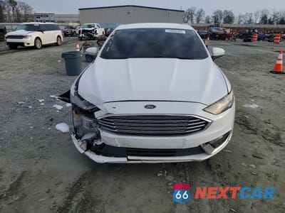 Piąte zdjęcie samochodu w środku: 2017 FORD FUSION SE VIN:3FA6P0H71HR391992 - miniatura