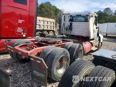 Czwarte zdjęcie samochodu z boku: 2026 INTERNATIONAL LT62F SEMI TRUCK VIN:3HSDZAPR4TN213294 - miniatura