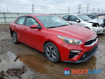 Czwarte zdjęcie samochodu z boku: 2021 KIA FORTE FE VIN:3KPF24ADXME289043 - miniatura
