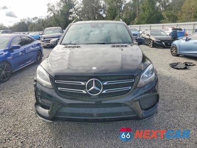 Piąte zdjęcie samochodu w środku: 2017 MERCEDES-BENZ GLE 350 VIN:4JGDA5JB7HA872219 - miniatura