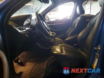 Zdjęcie 7 z 14 samochodu: 2018 BMW X1 XDRIVE28I VIN:WBXHT3C31J5K26962 - miniatura