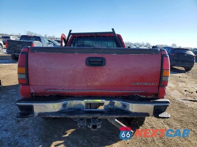 Zdjęcie 6 z 12 samochodu: 2004 GMC SIERRA K2500 HEAVY DUTY VIN:1GTHK24U64E266279 - miniatura